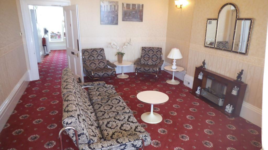 Abbey Court Hotel توركواي المظهر الخارجي الصورة