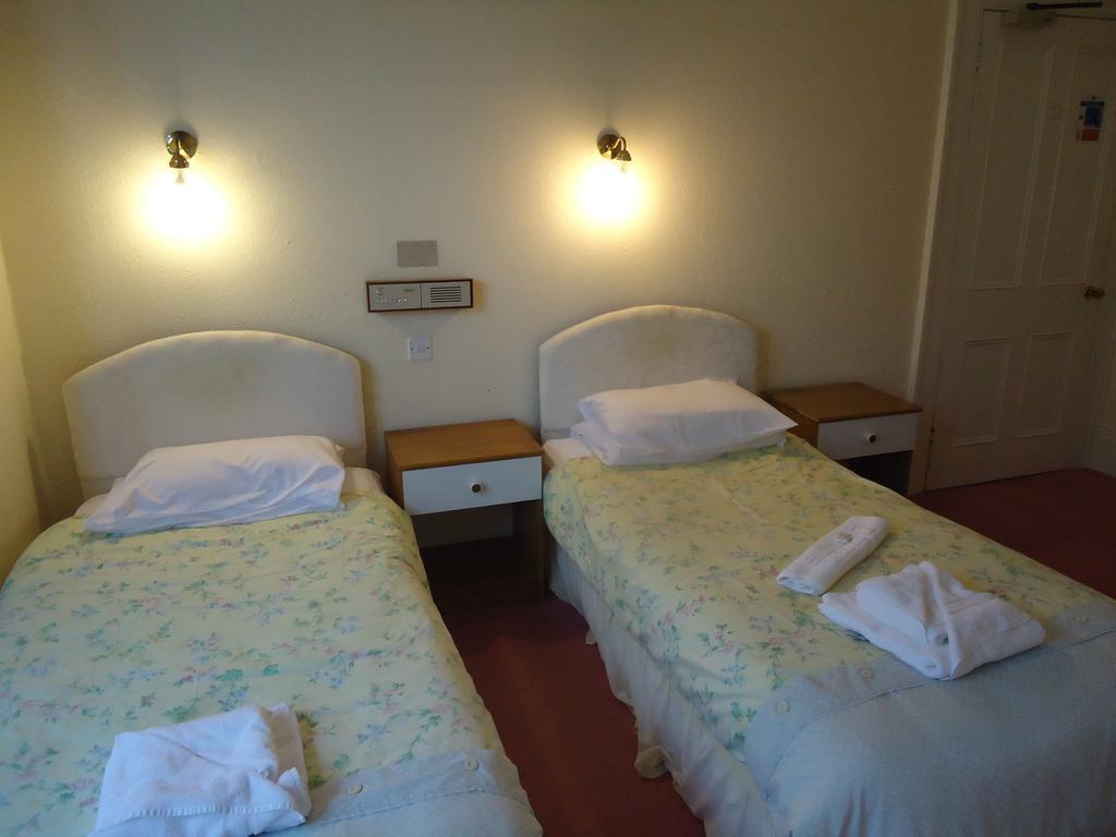 Abbey Court Hotel توركواي المظهر الخارجي الصورة