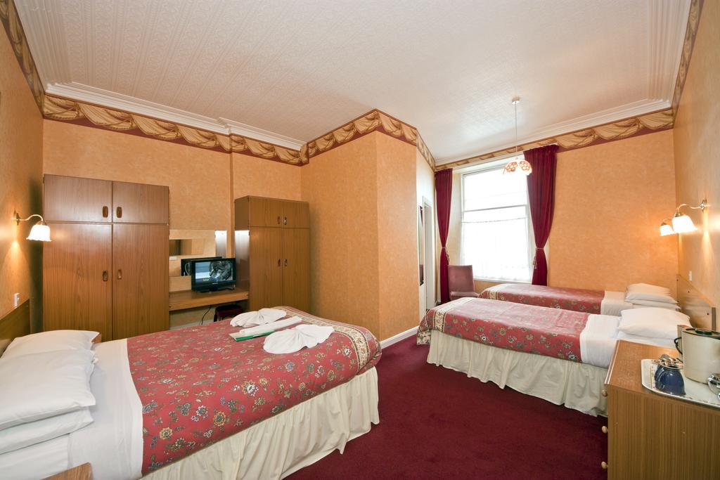 Abbey Court Hotel توركواي الغرفة الصورة